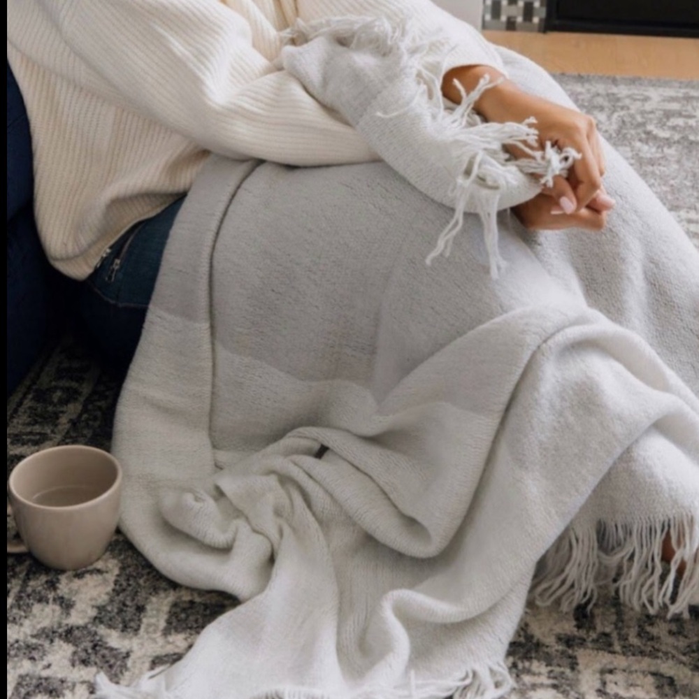 Mark & Graham Colorblock Throw Blanket - Picture 10 of 13